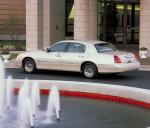 Lincoln Town Car 1998 года